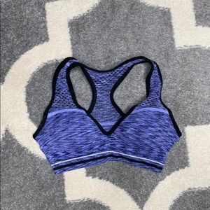 XS Victoria’s Secret sports bra